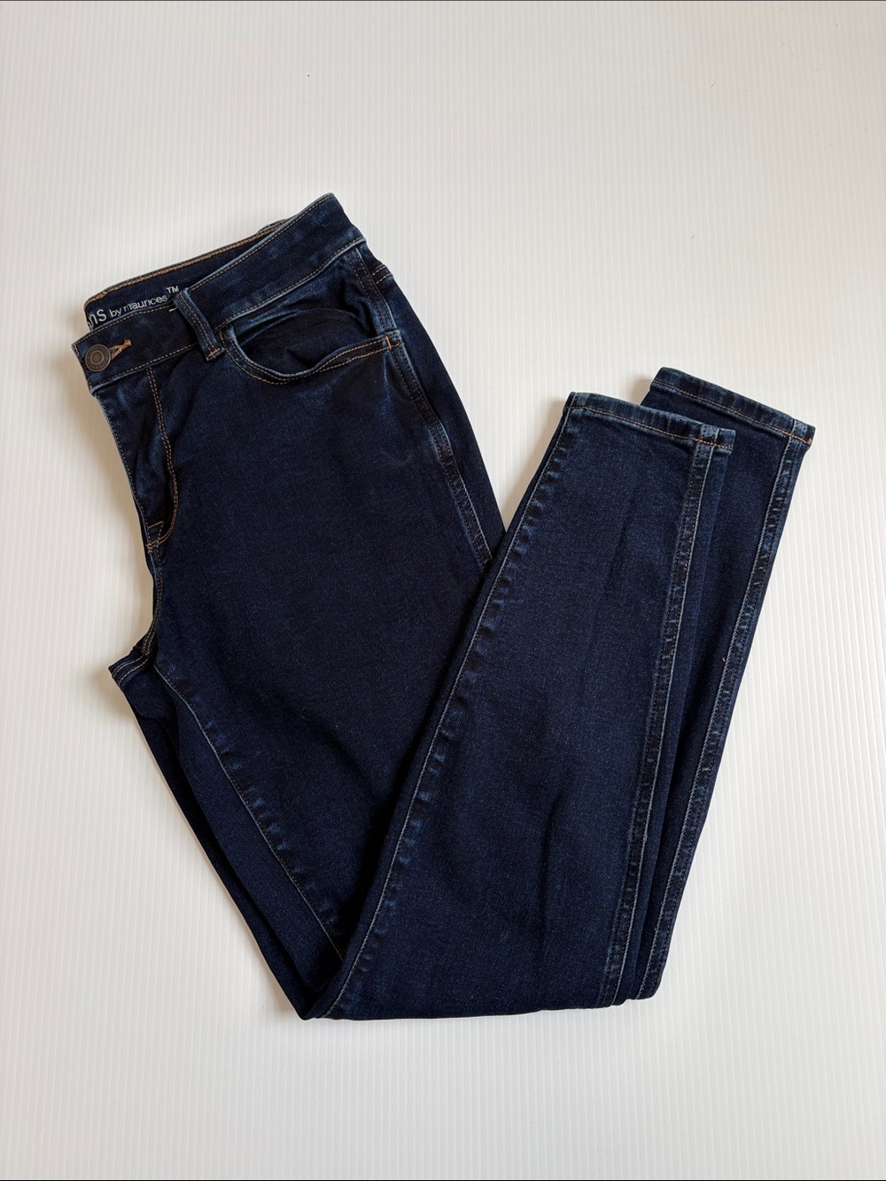 Maurices Size Medium Dark Wash Skinny
